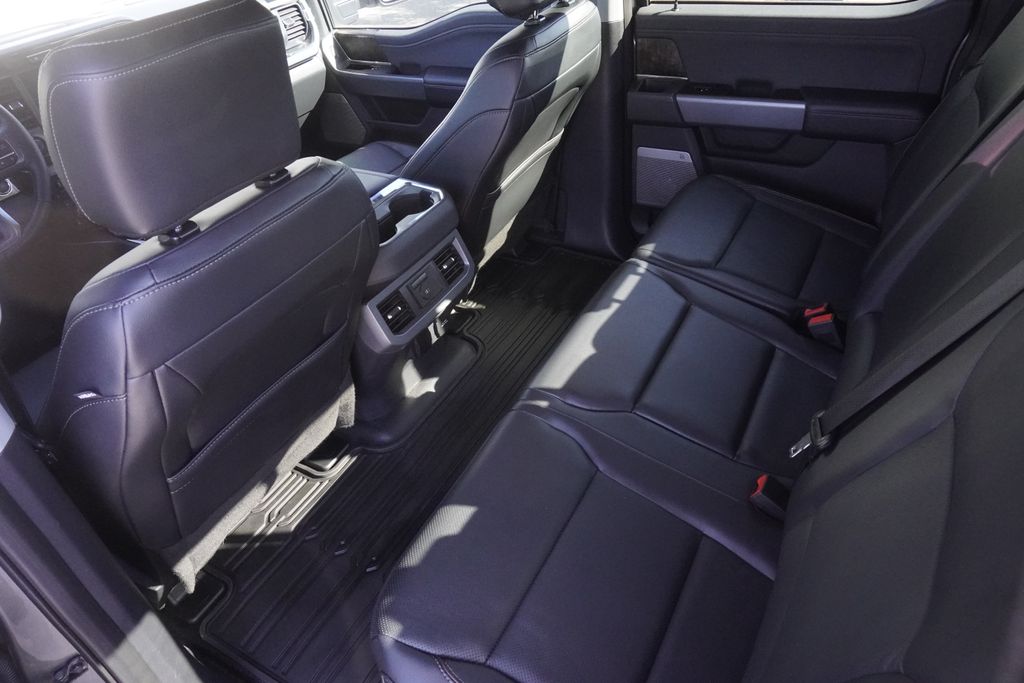 2024 Ford F-250 photo 29
