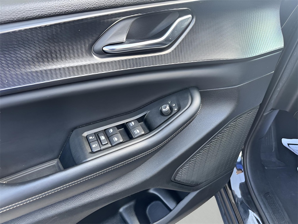 2024 Jeep Grand Cherokee Altitude X photo 3