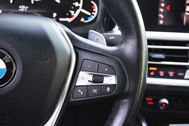 Used 2020 White BMW 330i image 34