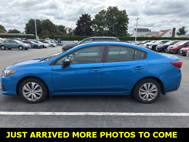2022 Subaru Impreza Base photo 4