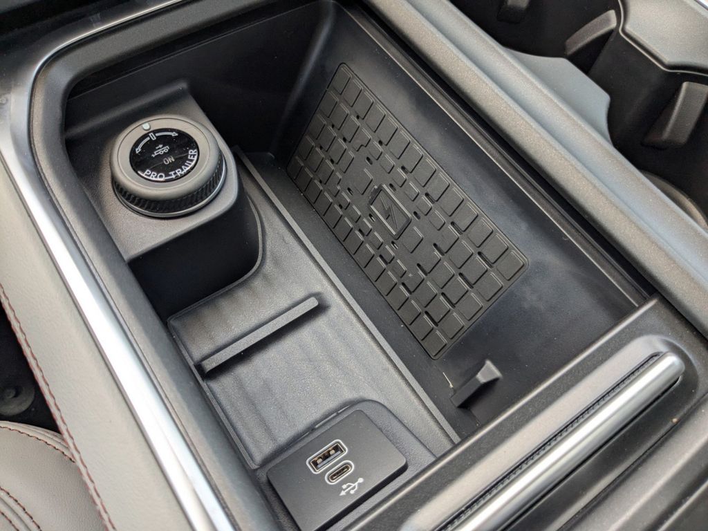 2025 Ford Expedition MAX photo 23