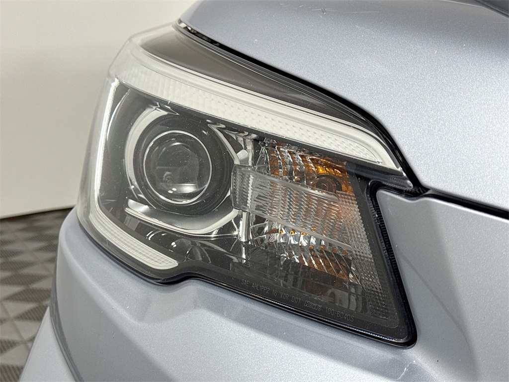 2020 Subaru Forester Premium photo 19