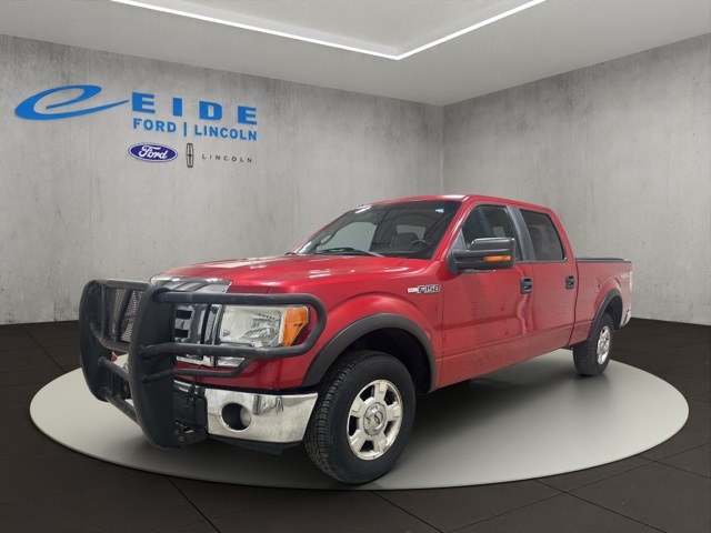 2011 Ford F-150 XLT photo 2