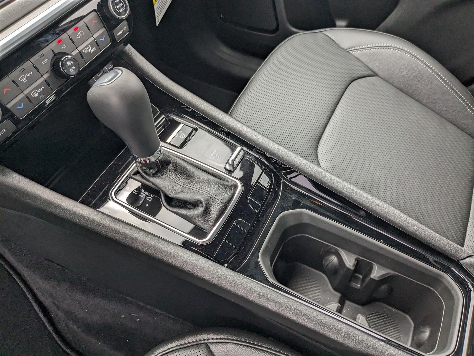 2025 Jeep Compass Limited photo 12