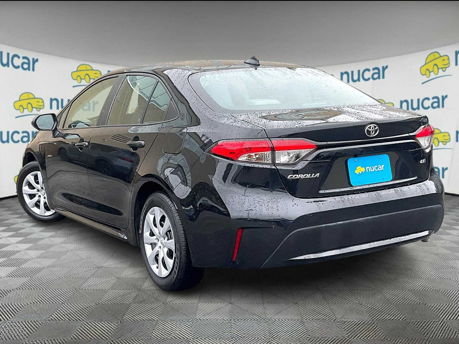 2022 Toyota Corolla LE photo 4