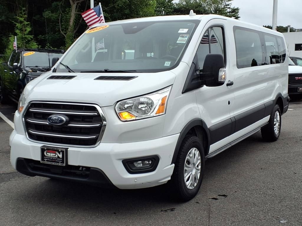 2020 Ford Transit Passenger XLT photo 3