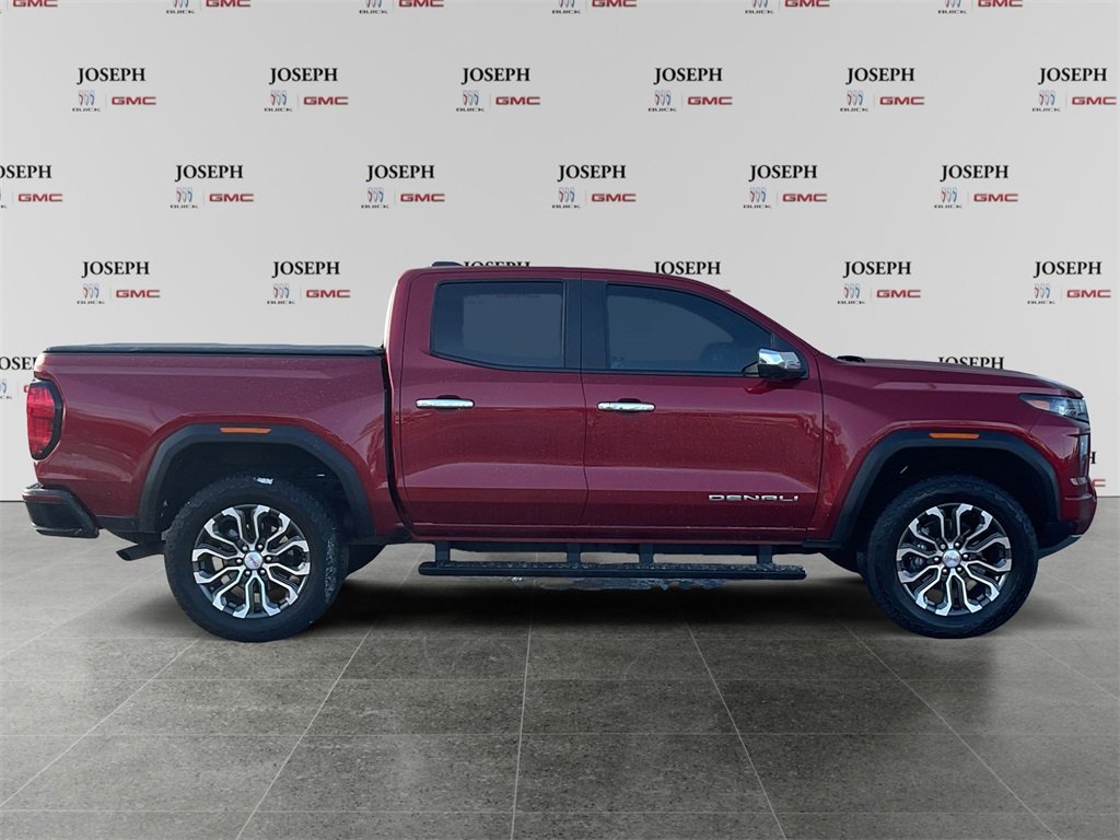2023 GMC Canyon Denali's photo