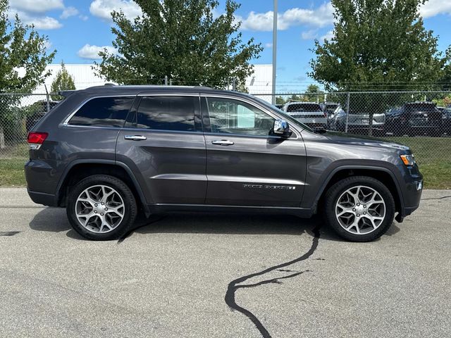 2020 Jeep Grand Cherokee Limited photo 2