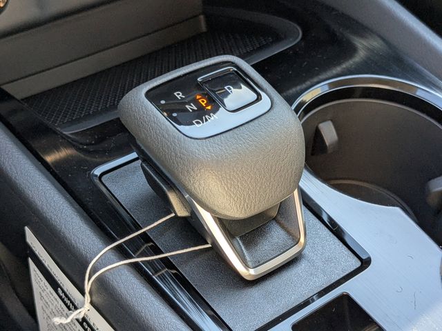 2026 Nissan Rogue SV photo 22
