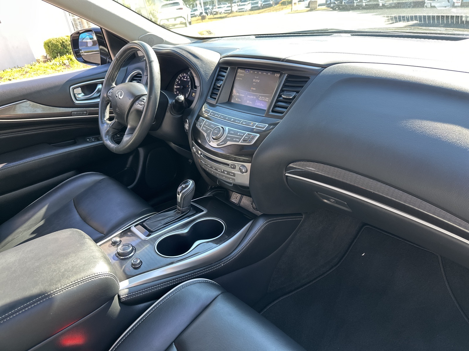2020 Infiniti QX60 Luxe photo 8