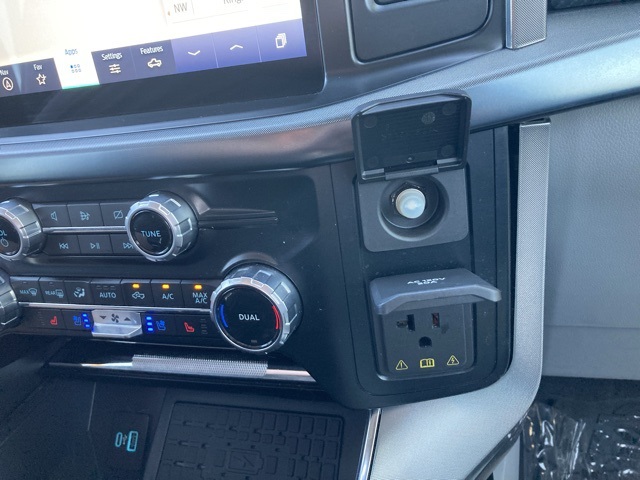 2023 Ford F-150 Limited photo 30