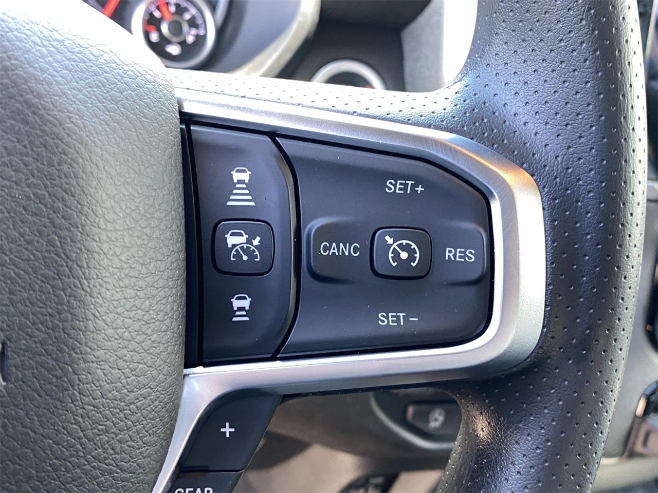 2025 Ram 1500 Tradesman photo 28