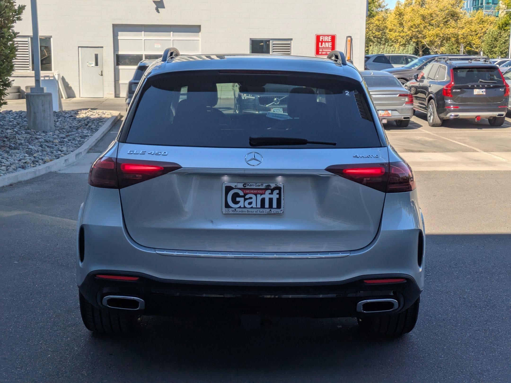 2026 Mercedes Benz GLE 450 4MATIC photo 4