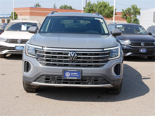 Certified 2025 Volkswagen Atlas SE w/Tech with VIN 1V2KR2CA2SC510624 for sale in Inver Grove Heights, Minnesota