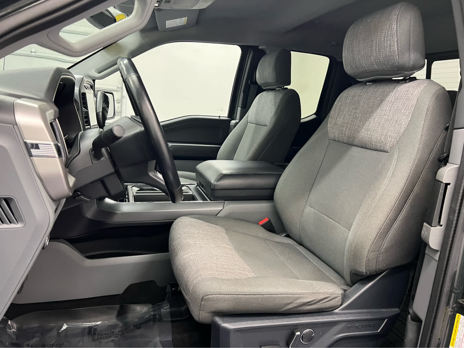 2021 Ford F-150 XLT photo 15