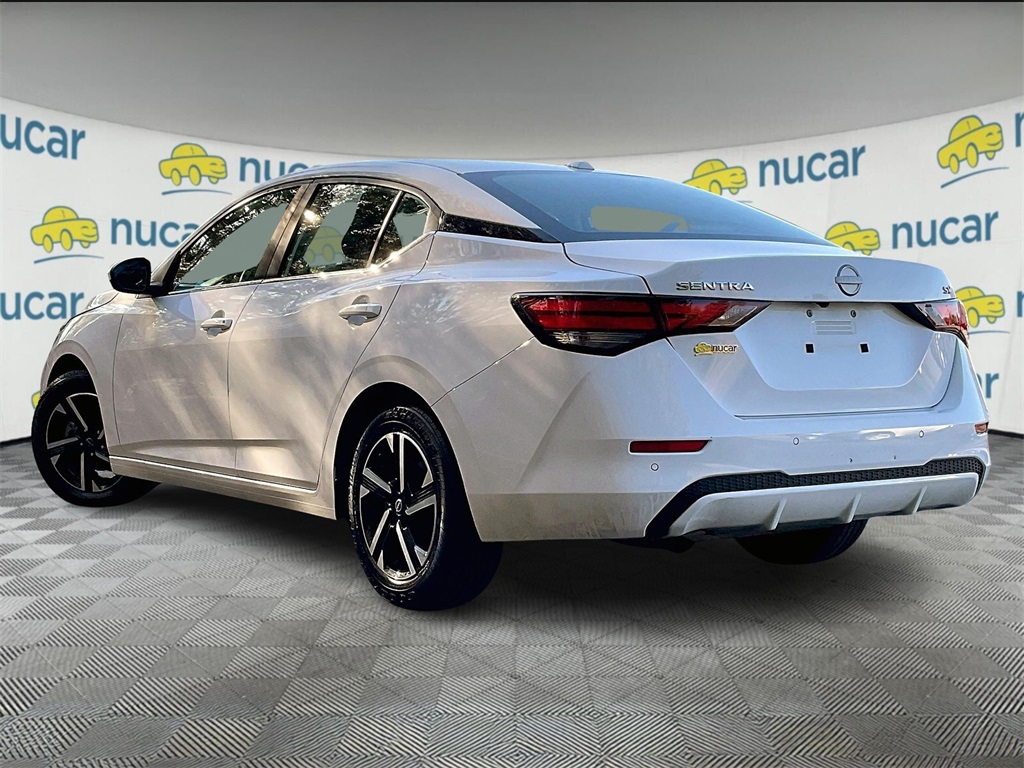 2024 Nissan Sentra SV photo 4