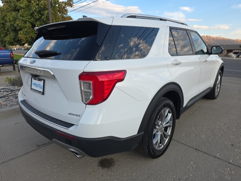2023 Ford Explorer Limited photo 3
