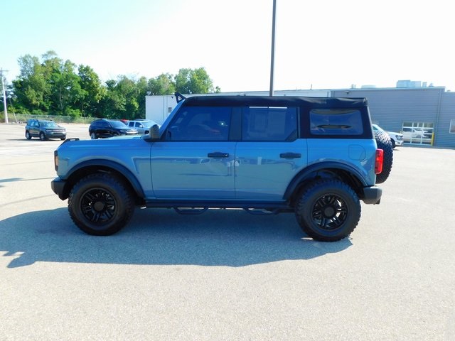 2023 Ford Bronco Base photo 6