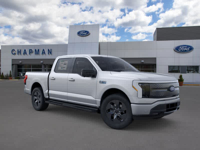 2025 Ford F-150 Lightning photo 7