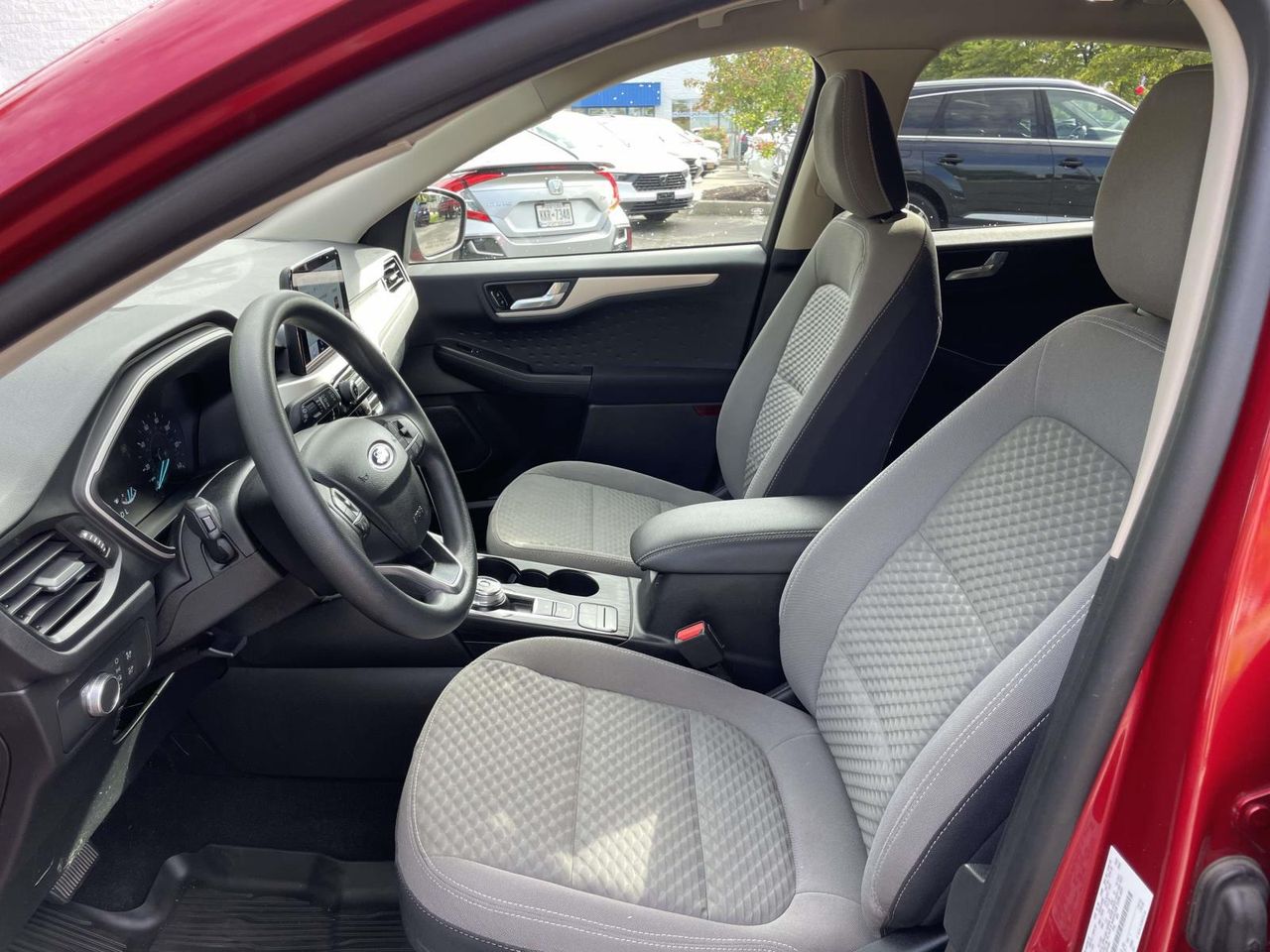 2020 Ford Escape SE photo 12