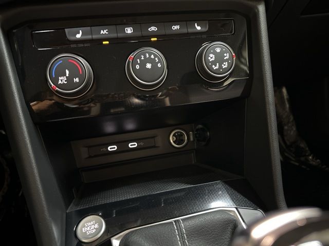 2025 Volkswagen Taos S photo 20
