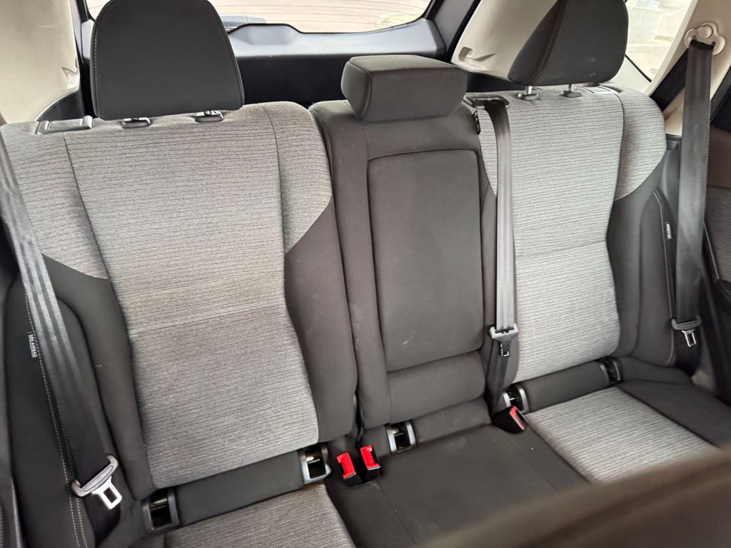 2023 Nissan Rogue SV photo 27