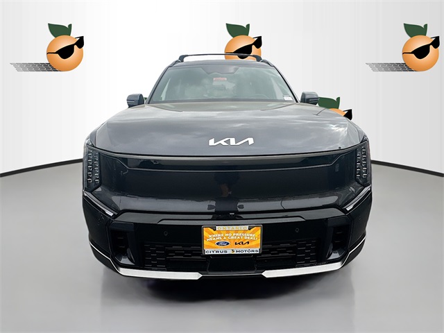 2026 Kia EV9 GT-Line photo 2