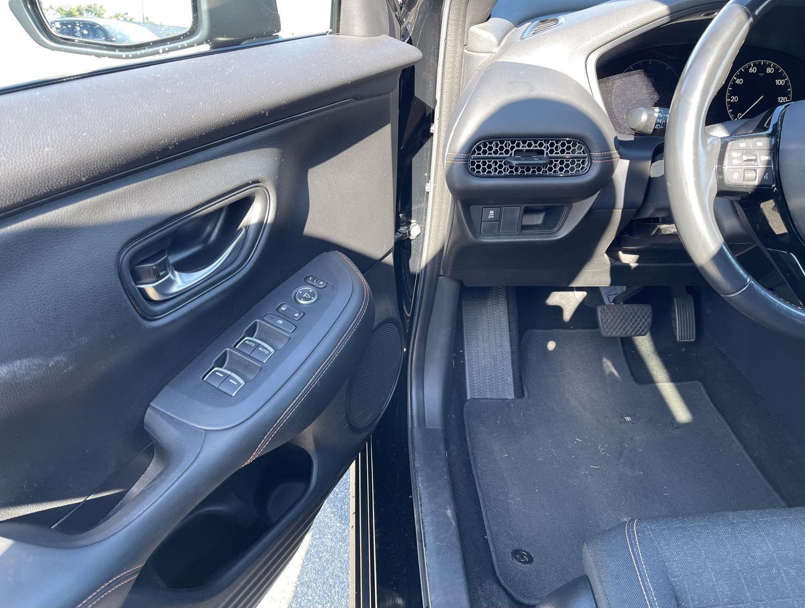 2023 Honda HR-V Sport photo 2