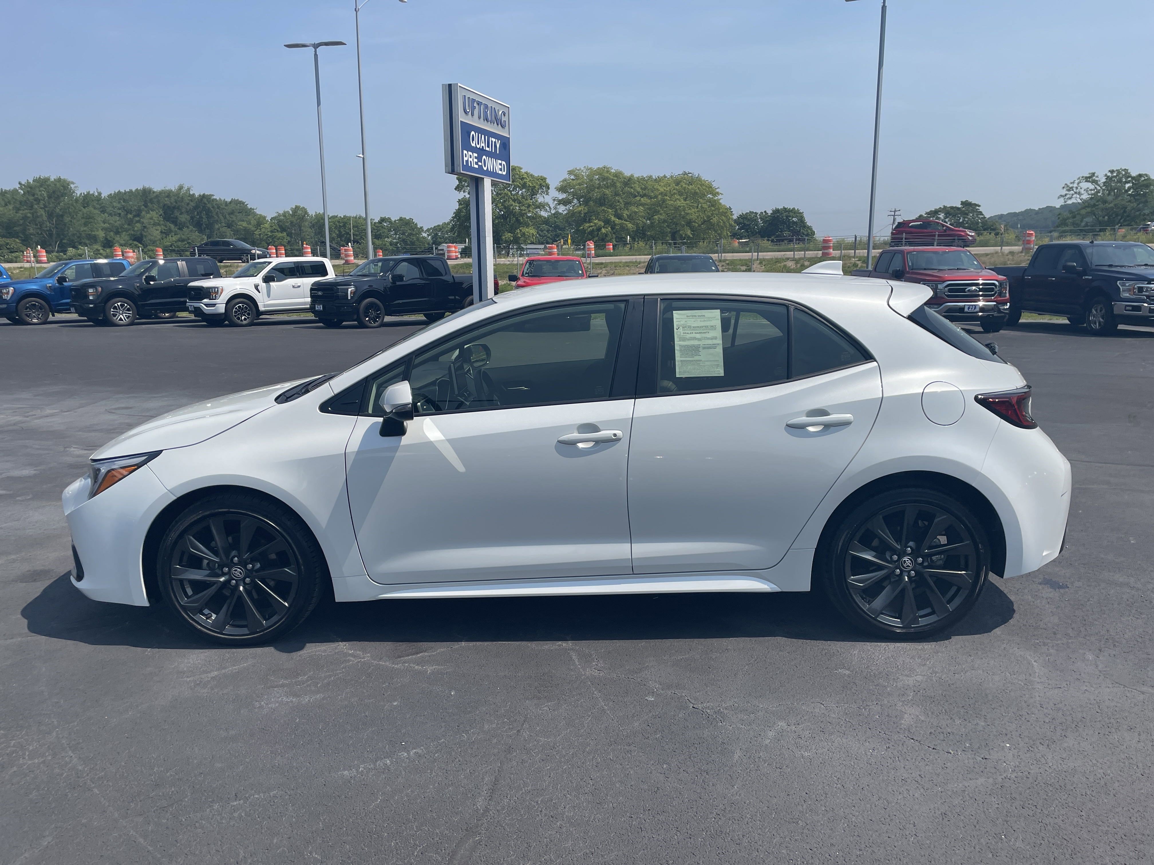 2023 Toyota Corolla XSE photo 2