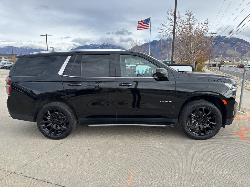 2023 Chevrolet Tahoe LT photo 3