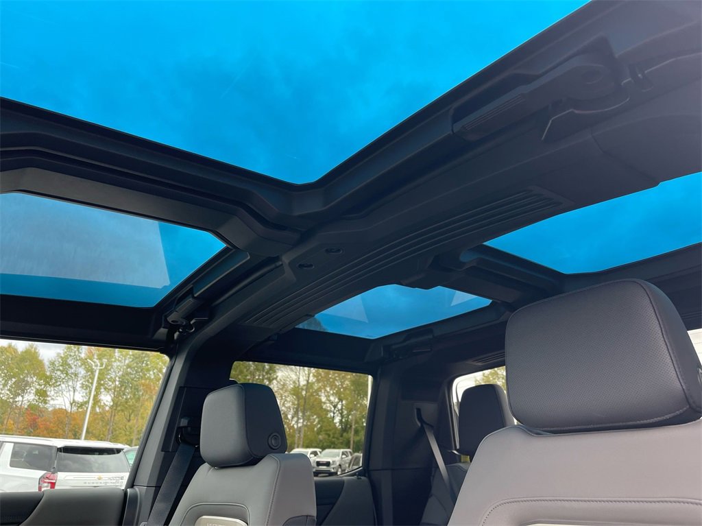 2025 Gmc Hummer EV Pickup photo 12