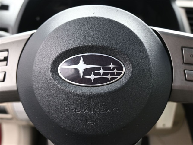 2011 Subaru Outback 2.5i Premium photo 4