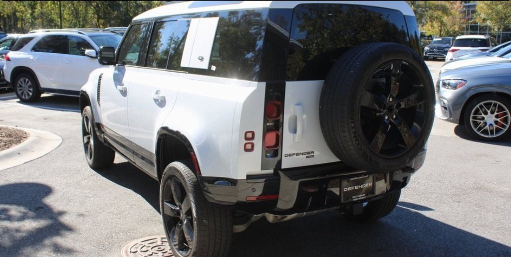 2023 LAND ROVER DEFENDER - Image 3