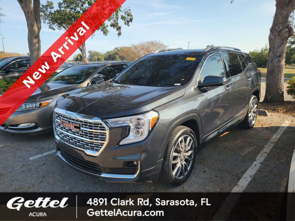 2022 GMC Terrain Denali's photo