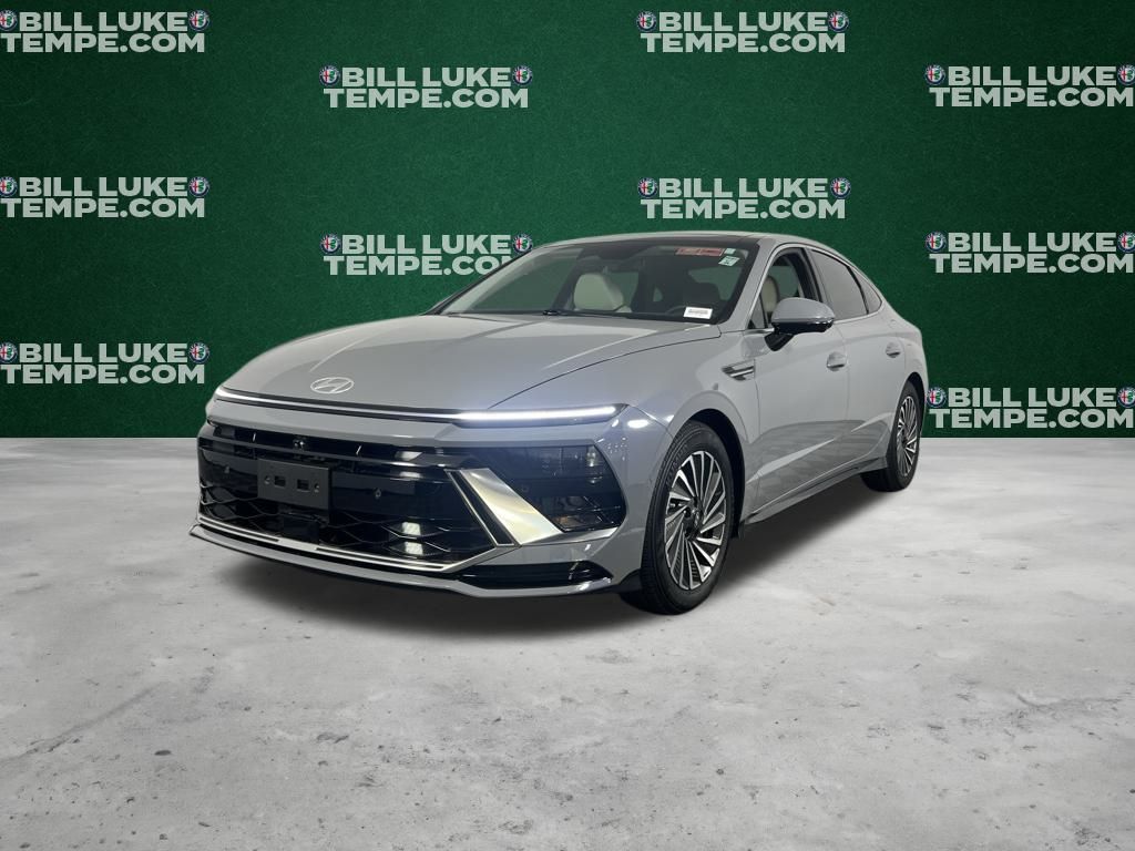 2024 Hyundai Sonata Hybrid Limited photo 2