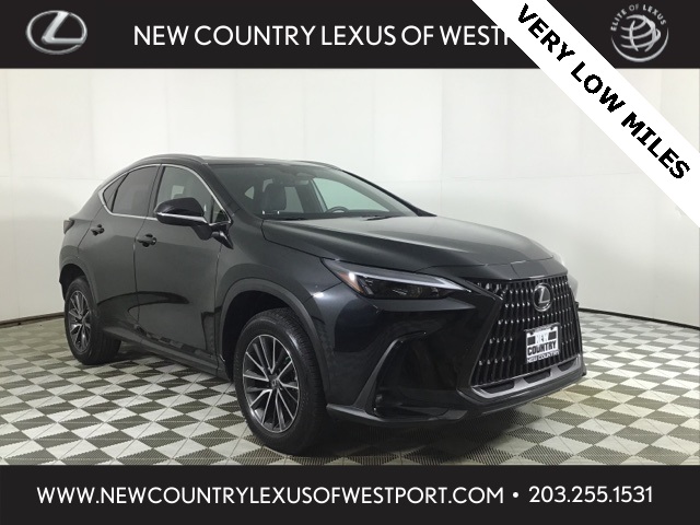 2022 Lexus NX 350's photo