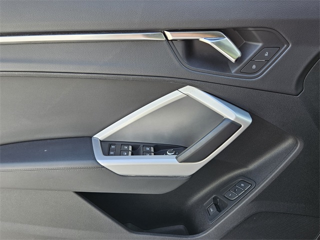 2023 Audi Q3 Premium S line photo 23