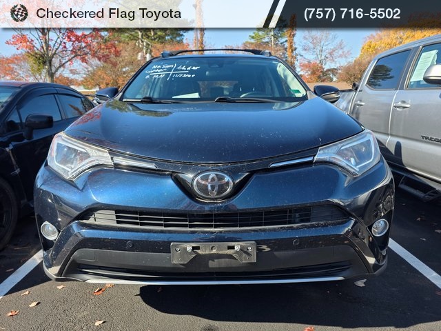 2018 Toyota RAV4 XLE photo 2