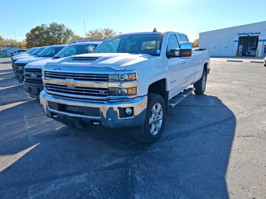 Used 2019 Chevrolet Silverado 2500HD LTZ with VIN 1GC1KTEY1KF204949 for sale in Kansas City