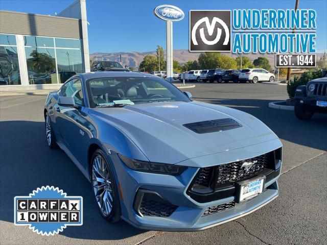 2025 Ford Mustang GT Premium's photo