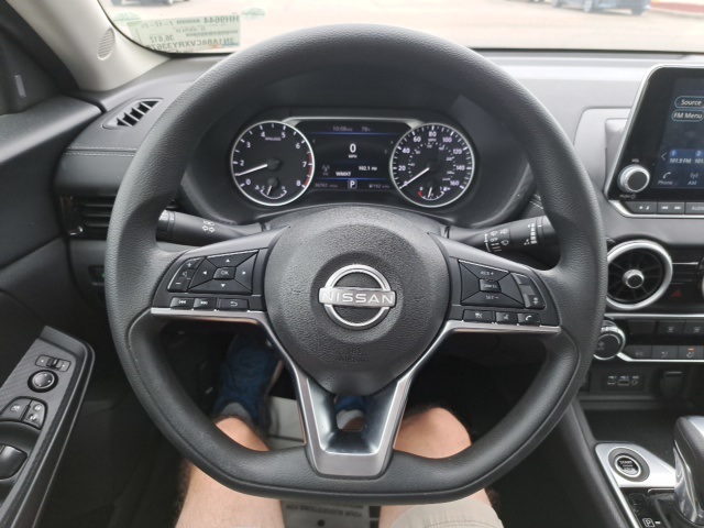 2024 Nissan Sentra SV photo 16