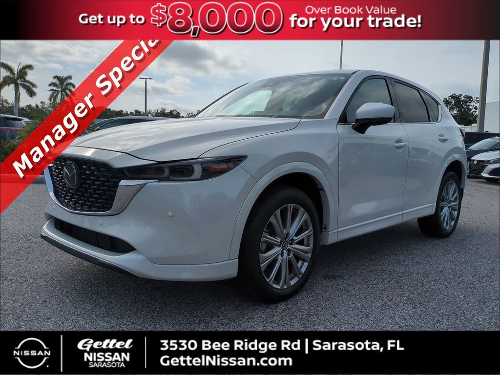 2023 Mazda CX-5 Signature's photo