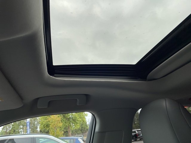 2020 Toyota Highlander XLE photo 8