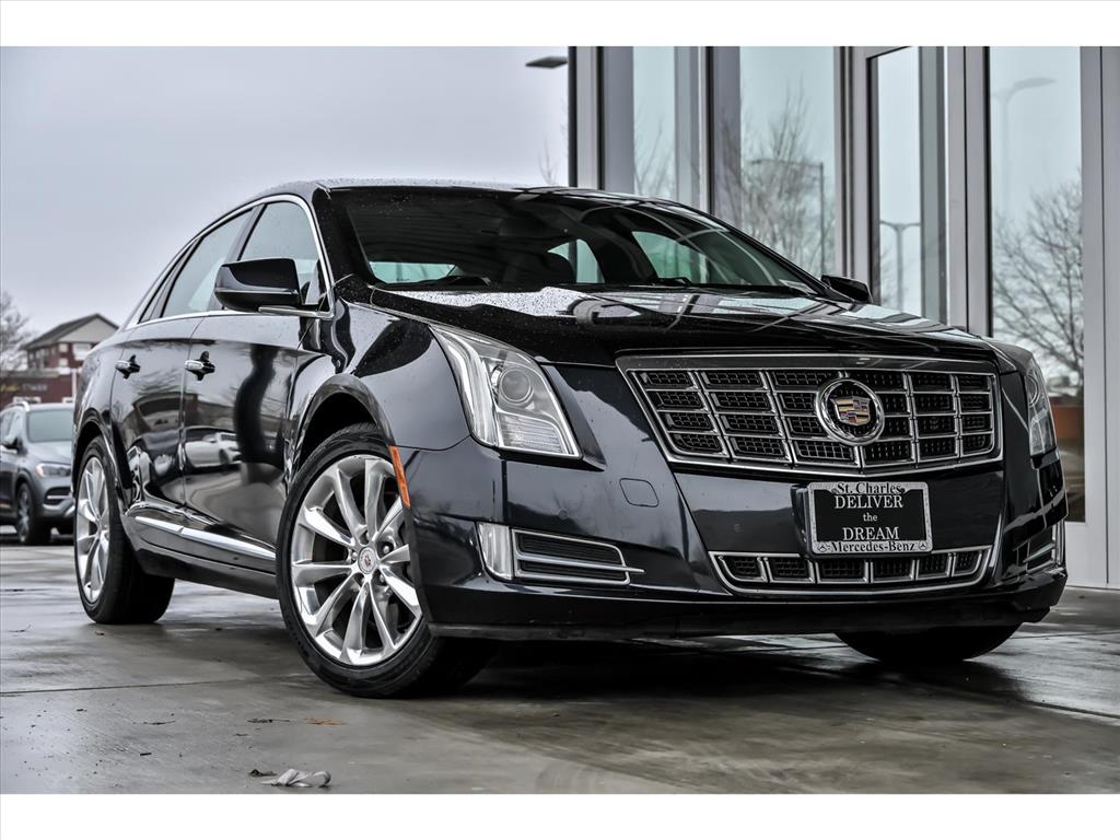 2013 Cadillac XTS Luxury's photo
