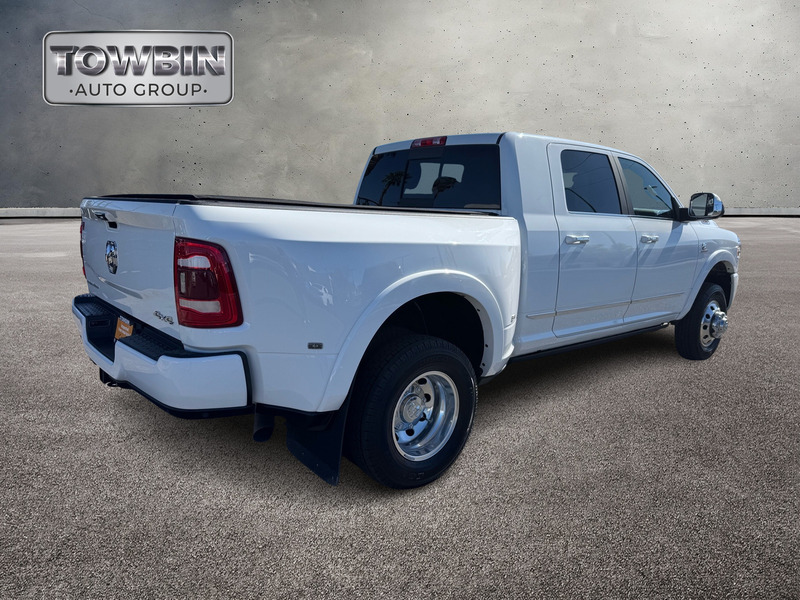 2022 Ram 3500 Limited photo 4