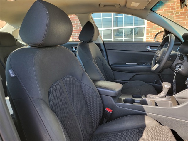 2020 Kia Optima LX photo 14