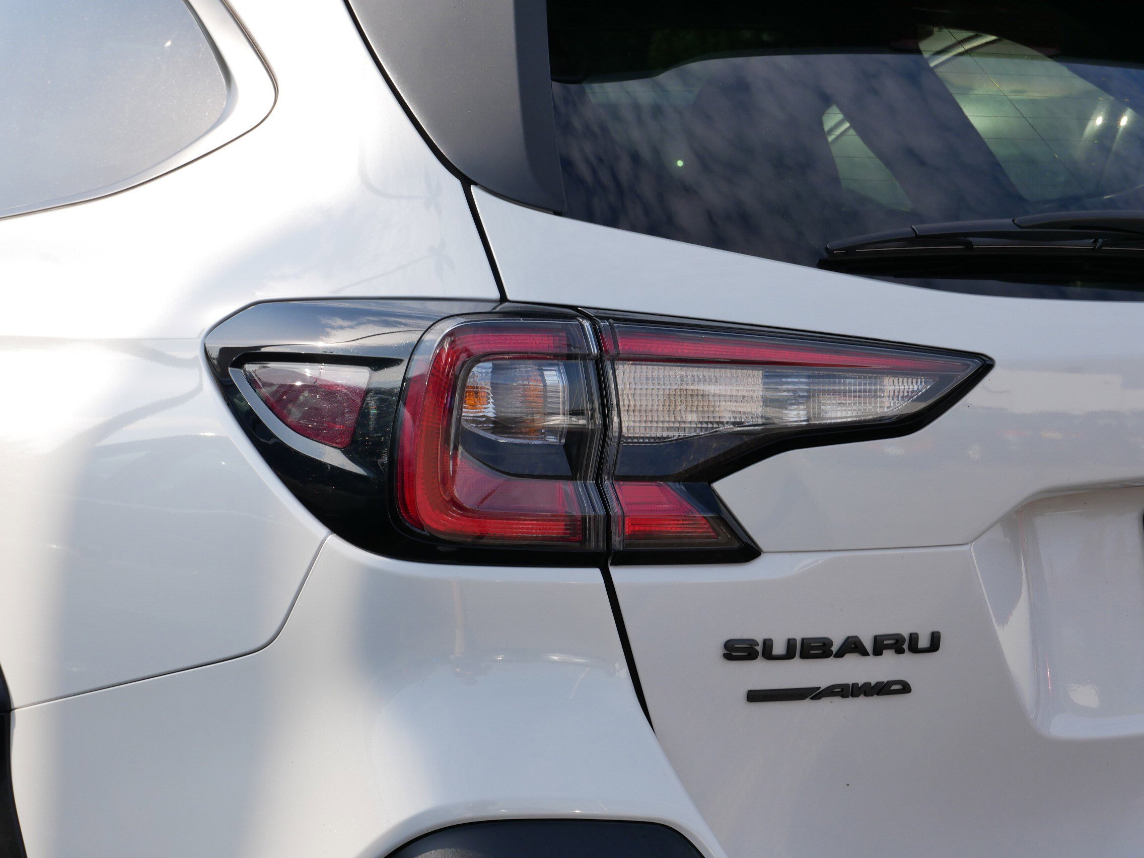 2023 Subaru Outback Onyx Edition photo 4