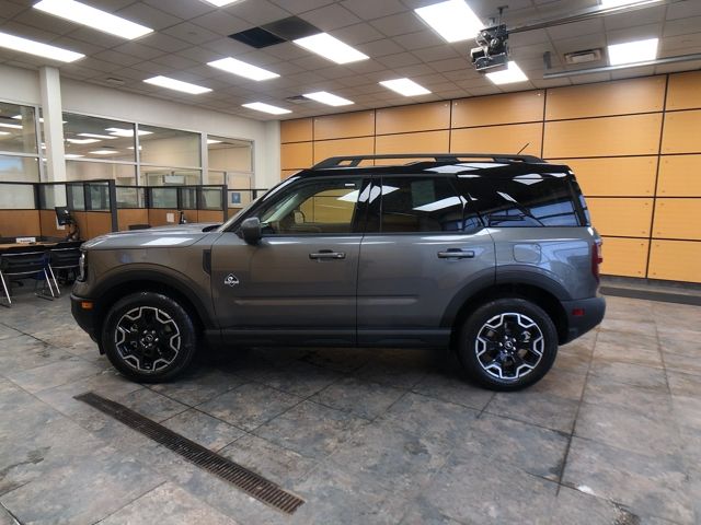 2025 Ford Bronco Sport Outer Banks photo 4