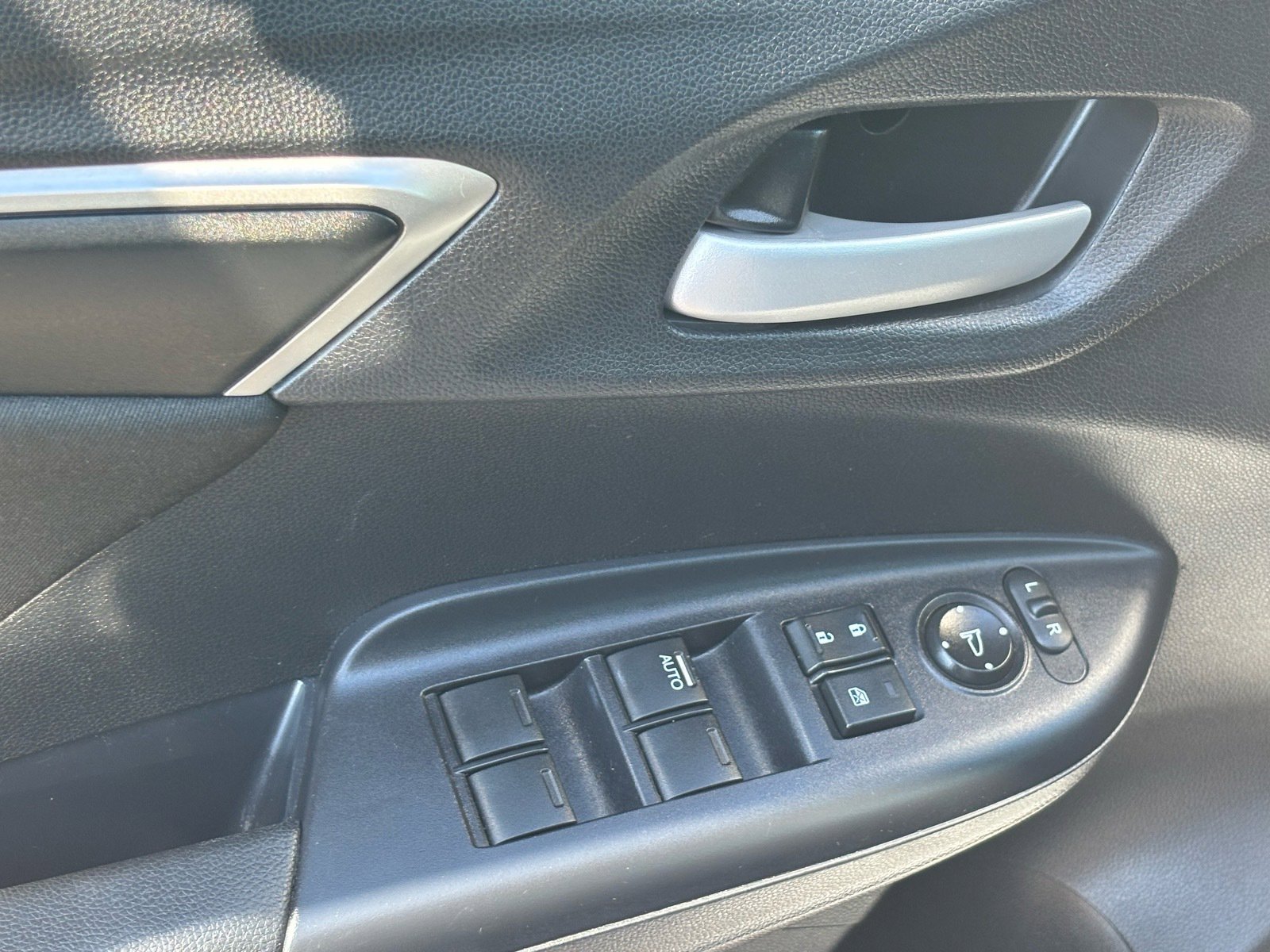 2019 Honda Fit LX photo 10