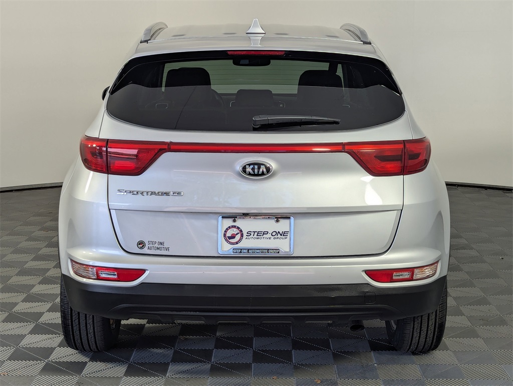 2017 Kia Sportage LX photo 3